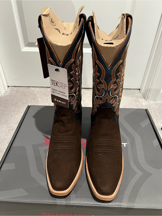 Ariat Other - Ariat Futurity Relentless bama cowboy boots